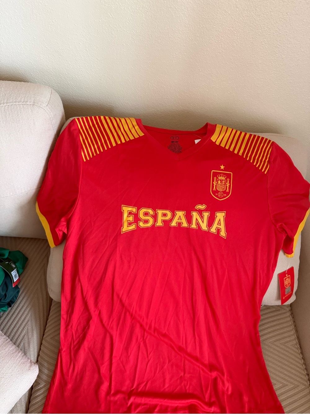 Red Soccer Jersey with Yellow Number 10 Spain -España futbol